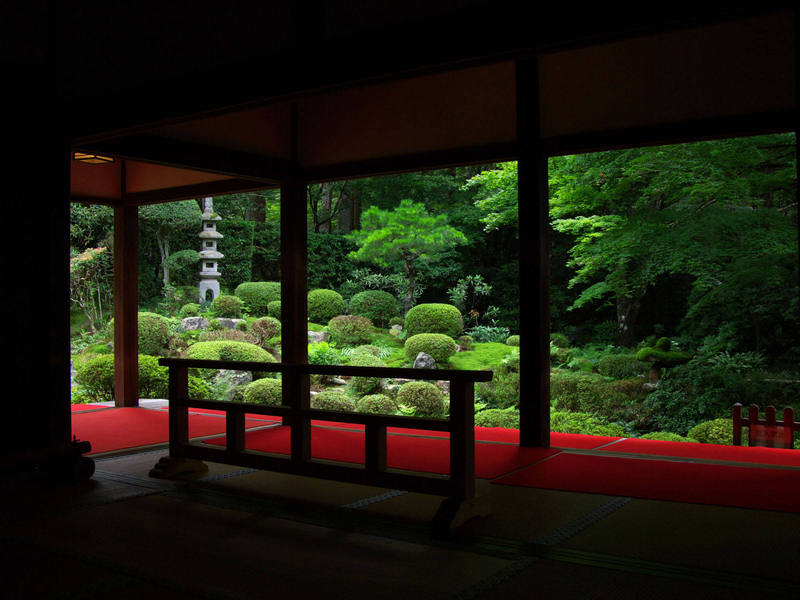 garden view from shinden sanzenin temple ohara kyoto